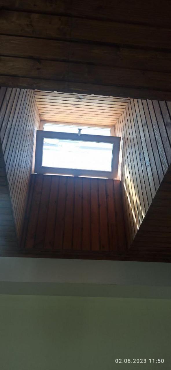 Hotel SESIL Gjoemri Buitenkant foto